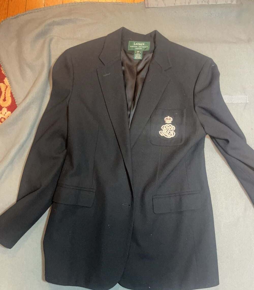 Lauren Ralph Lauren Petite Black Blazer with Crest Patch Size 10P - Picture 2 of 9